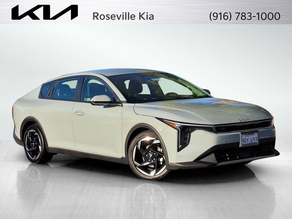 2025 Kia K4 EX FWD