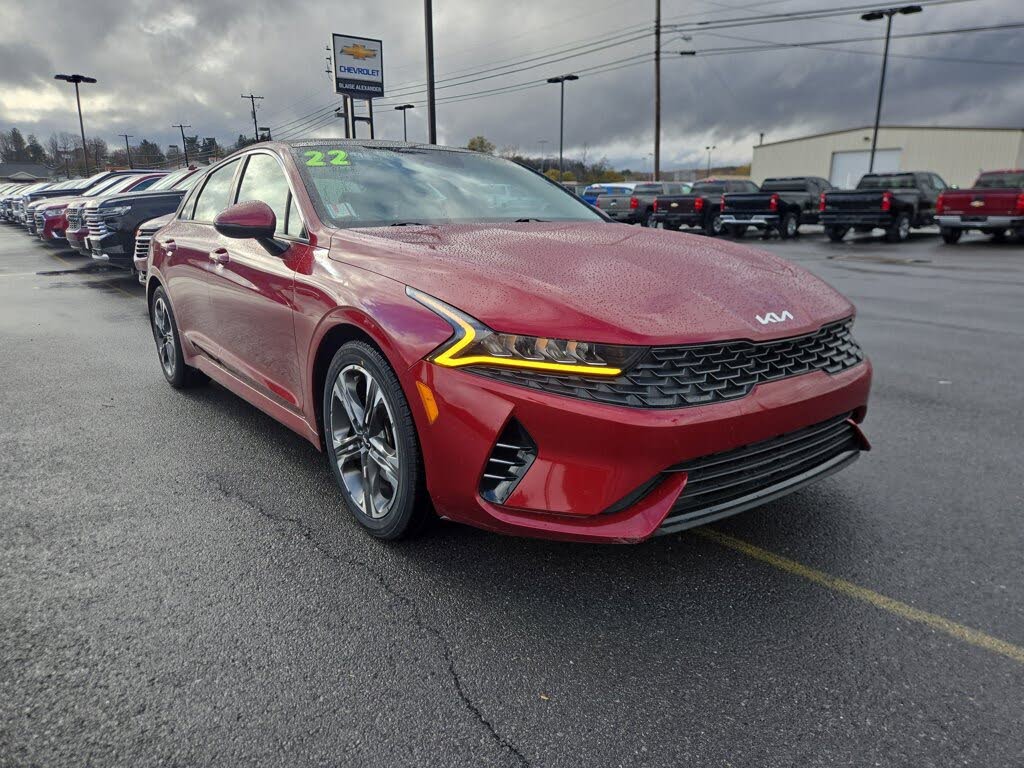 2022 Kia K5 EX FWD
