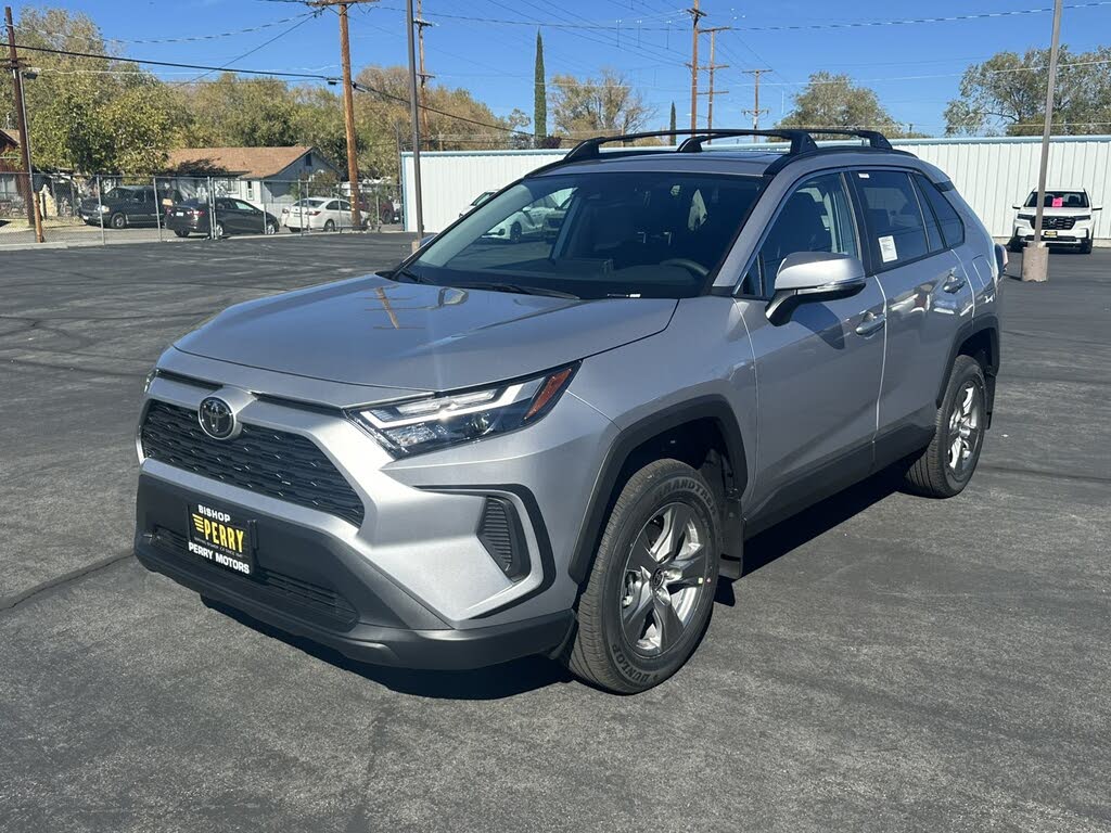 2025 Toyota RAV4 XLE AWD