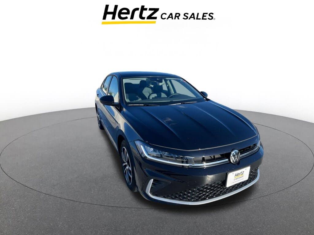 2025 Volkswagen Jetta SE FWD