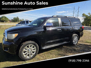 Toyota Sequoia Platinum 4WD
