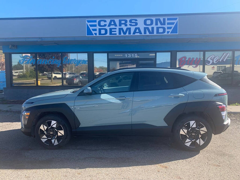 2025 Hyundai Kona SEL FWD