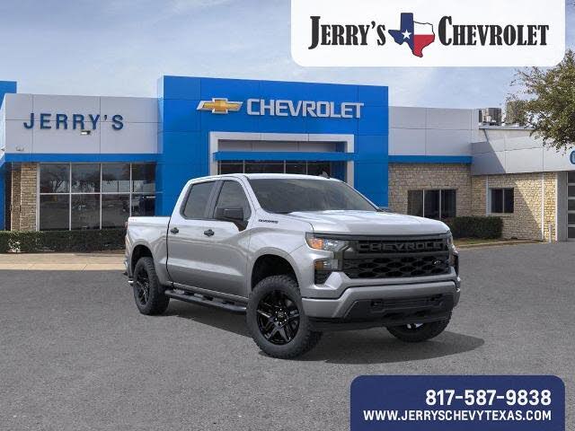 2026 Chevrolet Silverado 1500 Custom Crew Cab 4WD