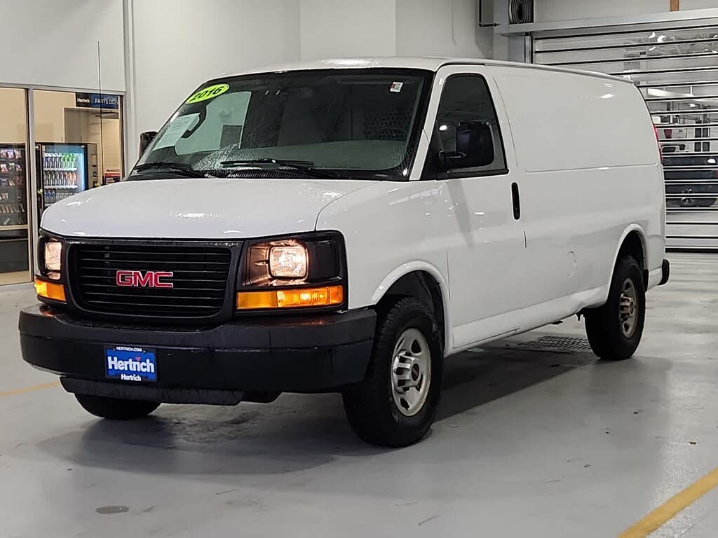 2016 GMC Savana Cargo 2500 RWD