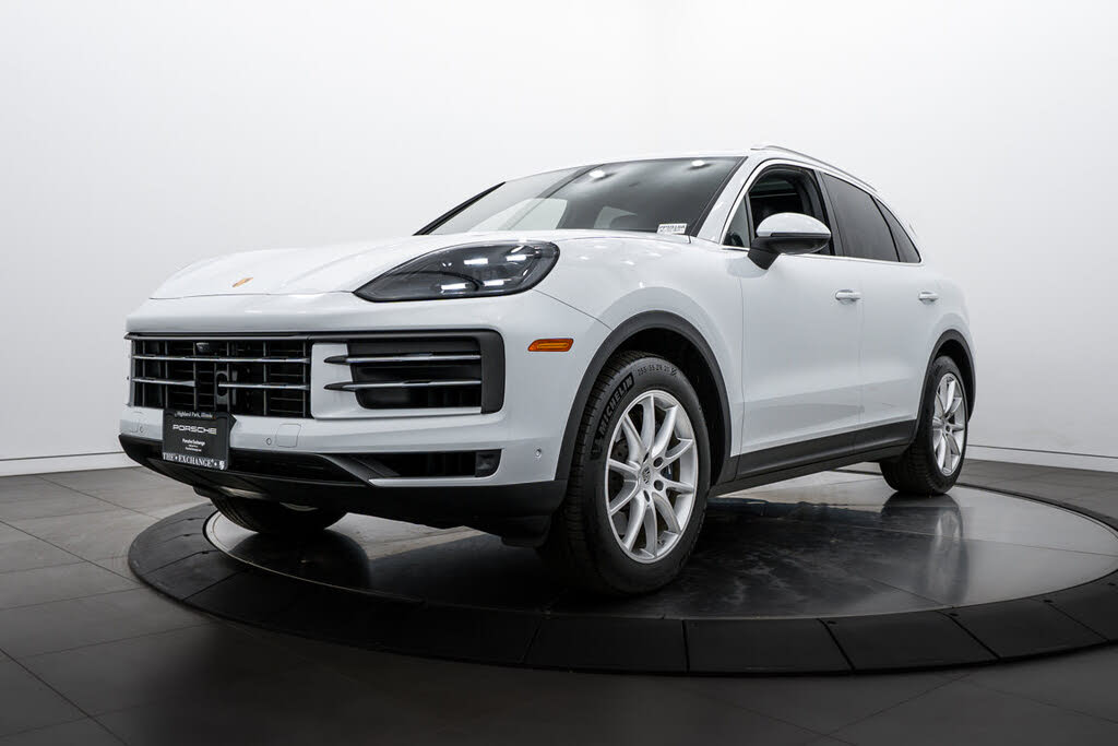 2024 Porsche Cayenne AWD