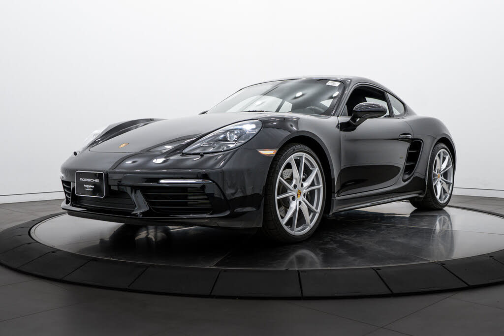2025 Porsche 718 Cayman RWD