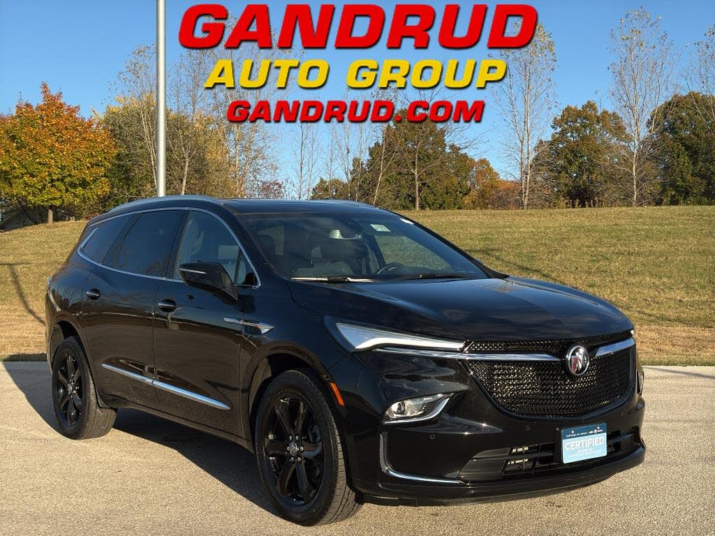 2023 Buick Enclave Essence AWD