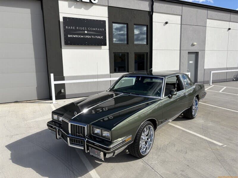 1985 Pontiac Grand Prix LE