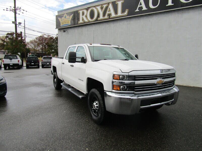2017 Chevrolet Silverado 3500HD Work Truck Crew Cab 4WD