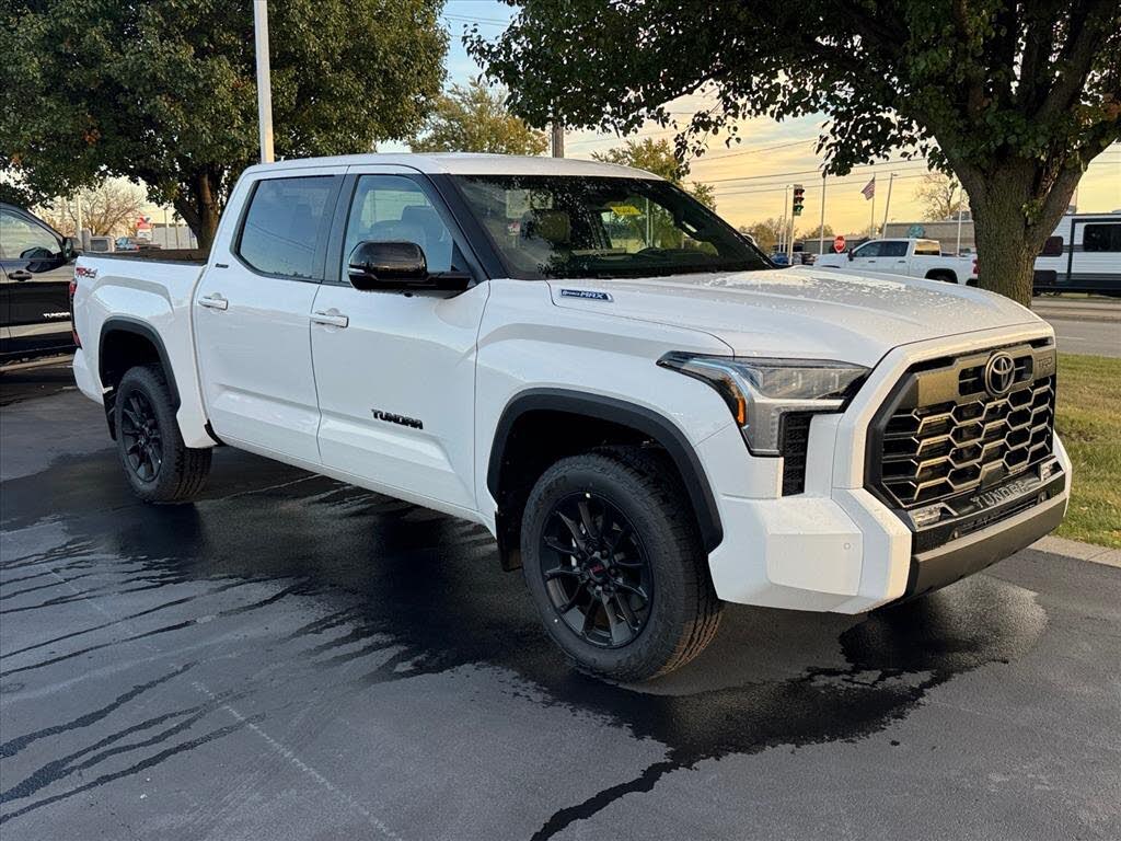 2026 Toyota Tundra Hybrid Limited HV CrewMax Cab 4WD