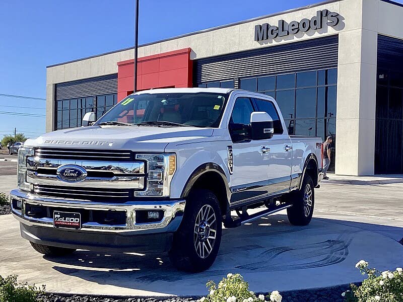 2017 Ford F-250 Super Duty Lariat Crew Cab 4WD