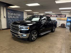 RAM 1500 Laramie Crew Cab 4WD