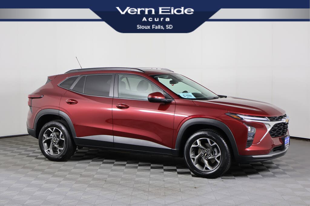 2024 Chevrolet Trax LT FWD