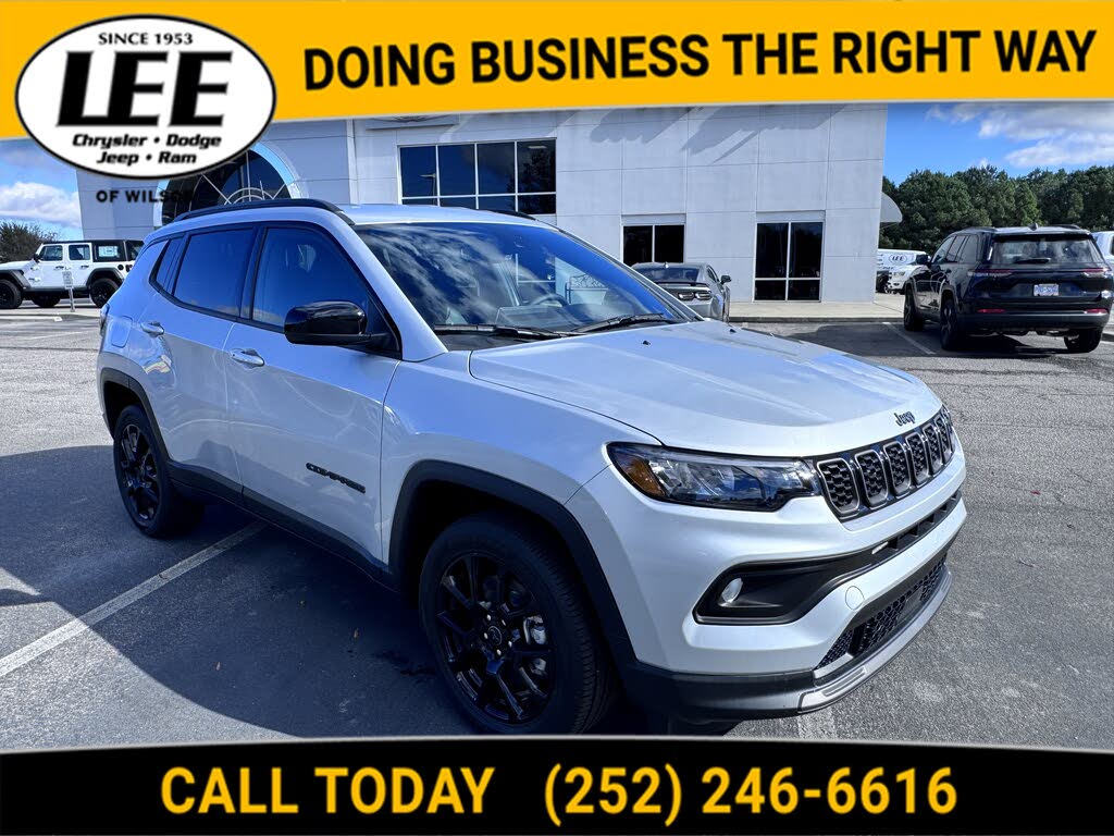 2026 Jeep Compass Latitude Altitude 4WD