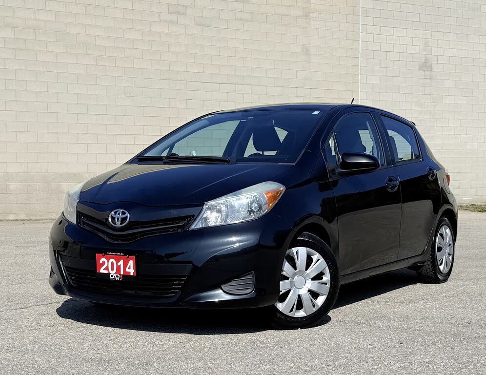Toyota Yaris LE 2014