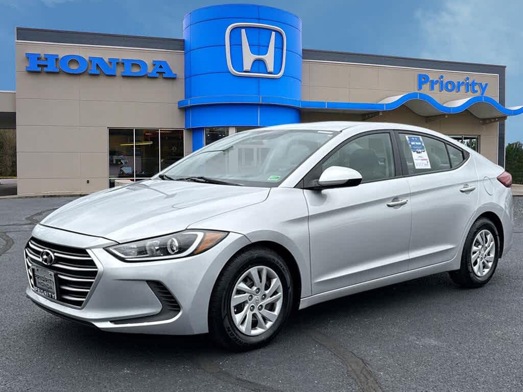 2017 Hyundai Elantra SE FWD