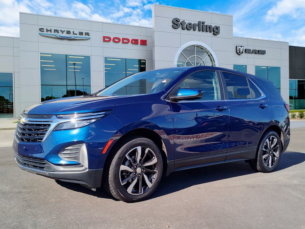 2022 Chevrolet Equinox LT FWD with 1LT