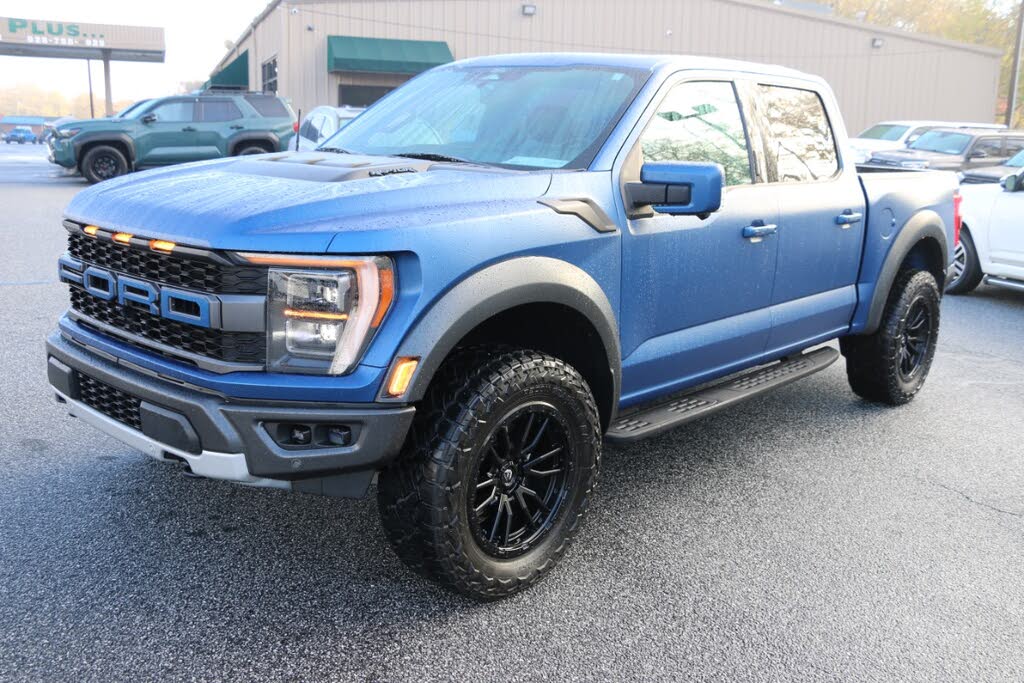 2022 Ford F-150 Raptor SuperCrew 4WD