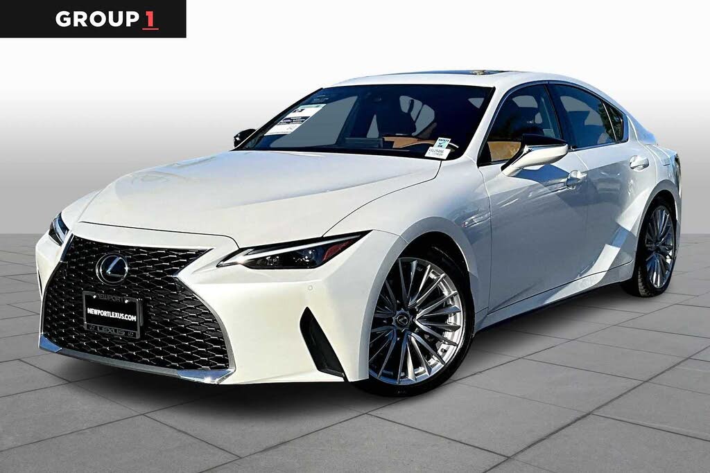 2024 Lexus IS 300 RWD