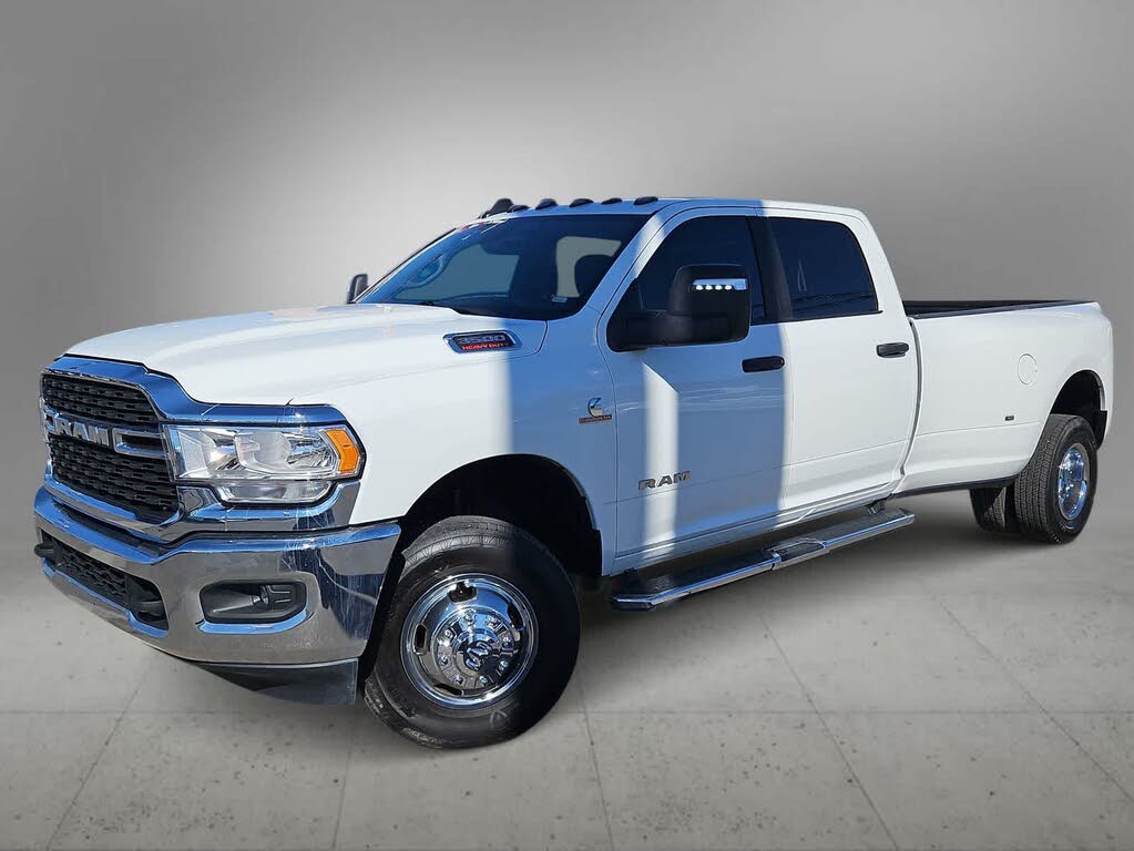 2024 RAM 3500 Big Horn Crew Cab LB DRW 4WD
