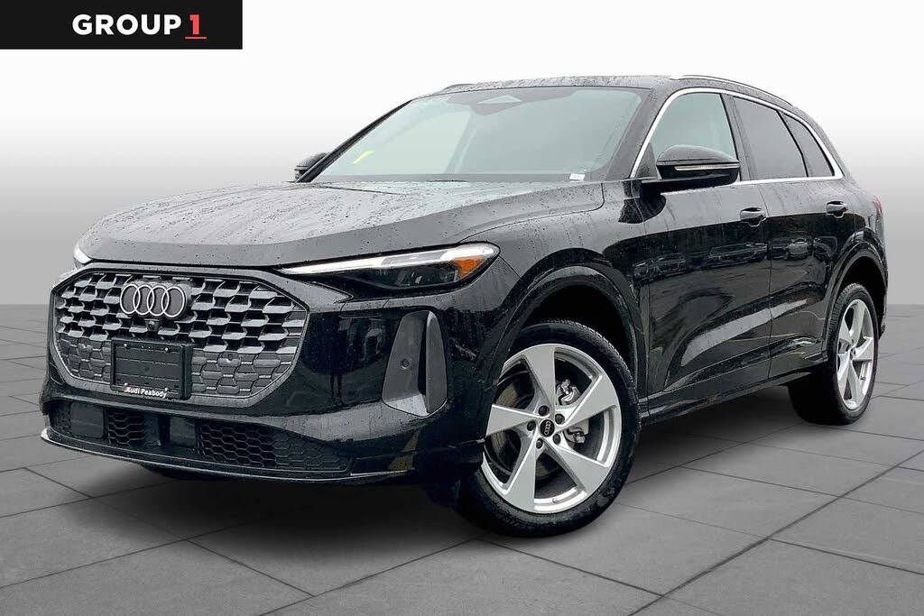 2025 Audi Q5 quattro Premium Plus 40 TFSI