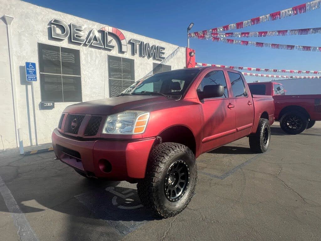 2005 Nissan Titan LE Crew Cab 2WD