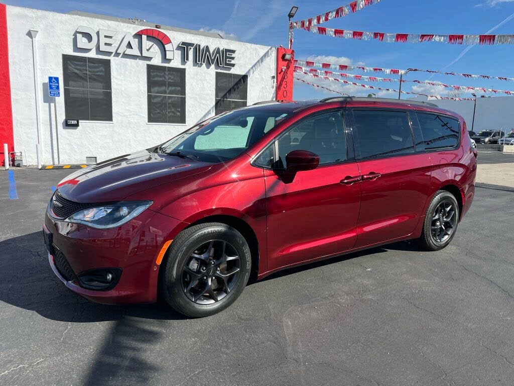 2019 Chrysler Pacifica Touring L Plus FWD