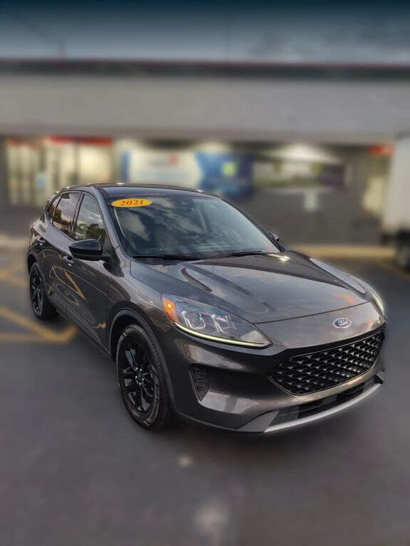 2021 Ford Escape SE AWD