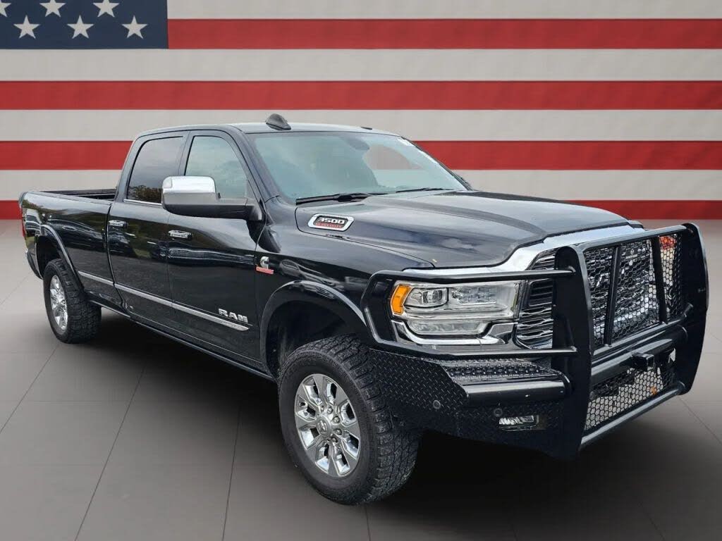 2022 RAM 3500 Limited Crew Cab LB 4WD