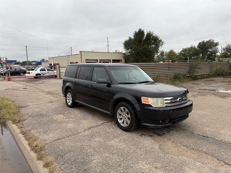 2010 Ford Flex SE