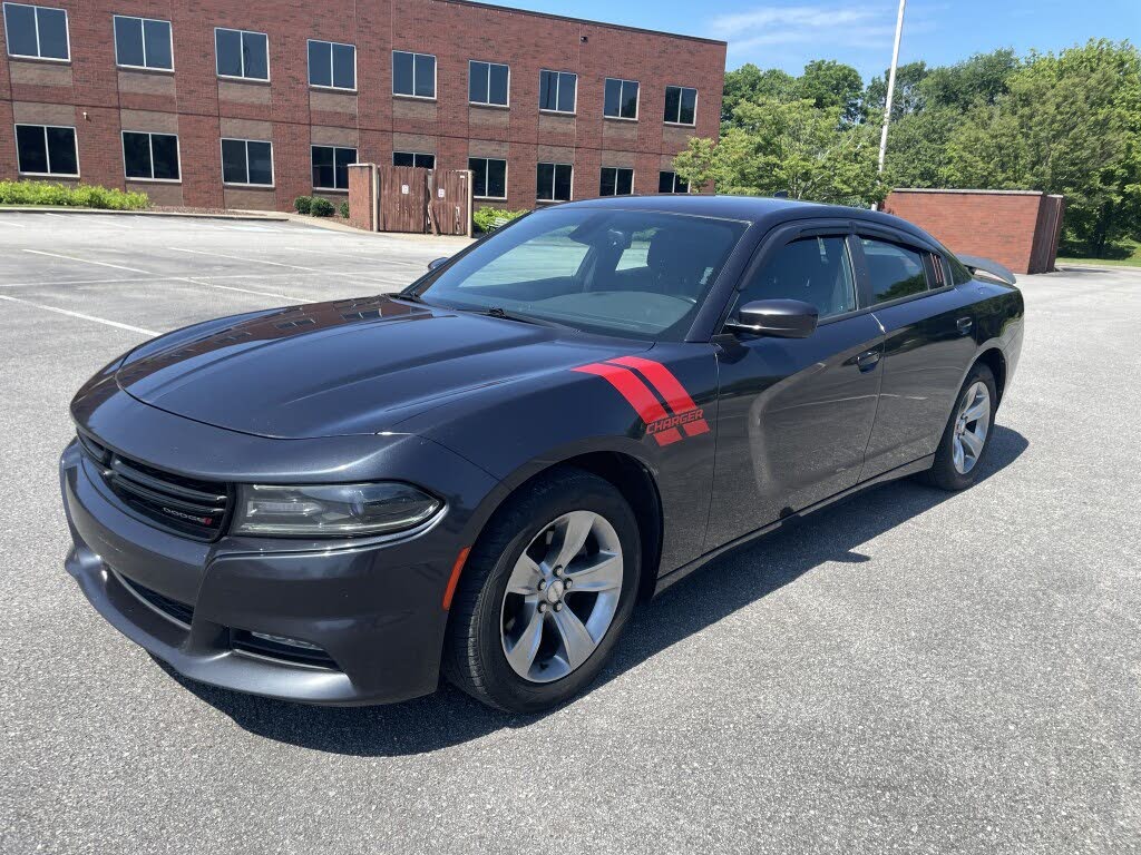 2016 Dodge Charger SXT RWD