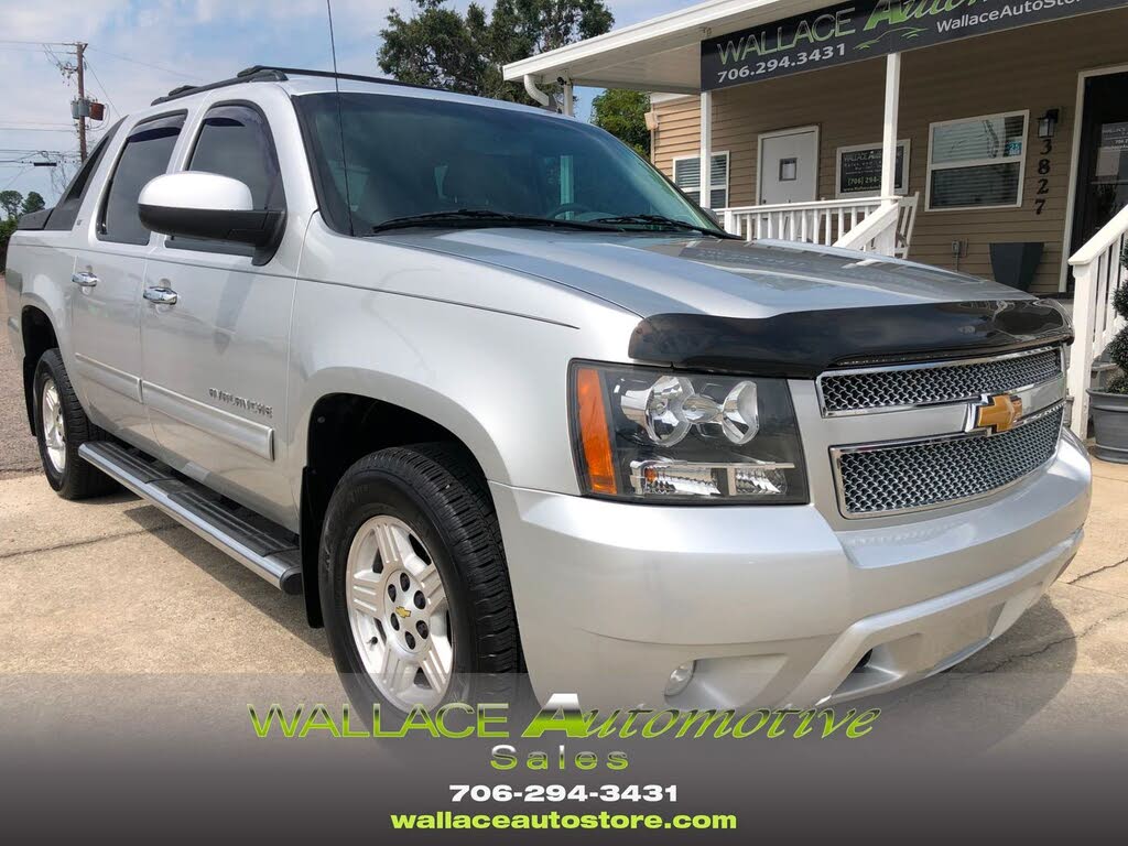 2012 Chevrolet Avalanche LT RWD