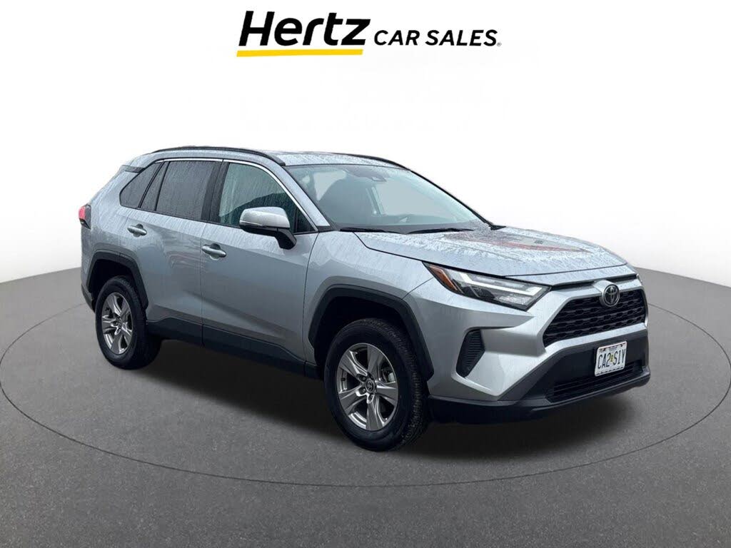 2025 Toyota RAV4 XLE FWD
