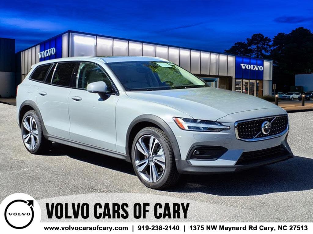 2026 Volvo V60 Cross Country B5 Plus AWD