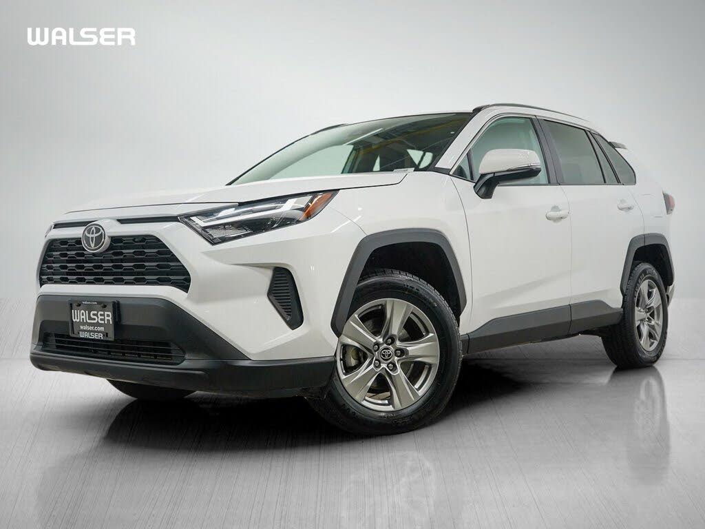 2024 Toyota RAV4 XLE AWD