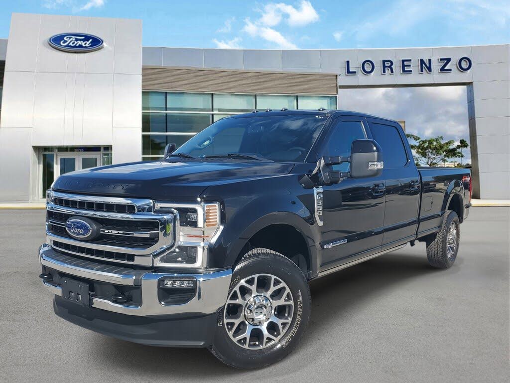 2022 Ford F-350 Super Duty Lariat Crew Cab 4WD