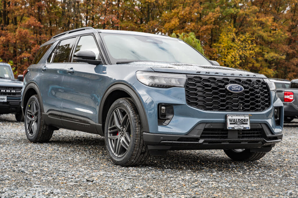 2026 Ford Explorer ST-Line AWD
