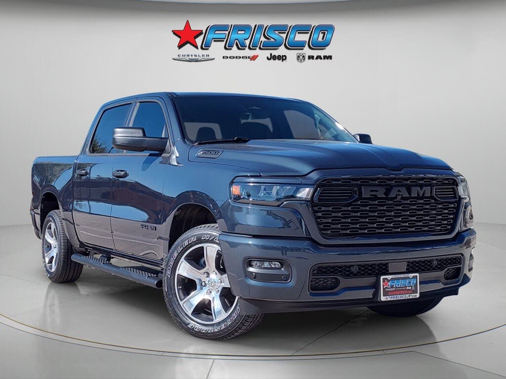2026 RAM 1500 Express Crew Cab 4WD