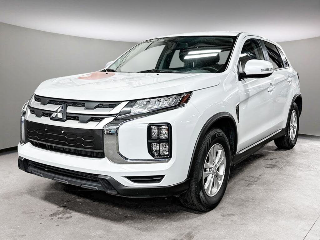 Mitsubishi RVR SE AWC 2023