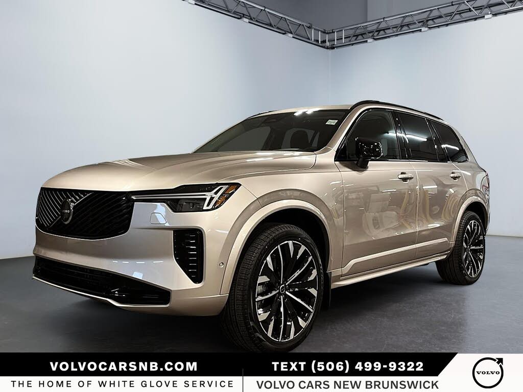 2026 Volvo XC90 B6 Ultra Dark 7-Passenger AWD