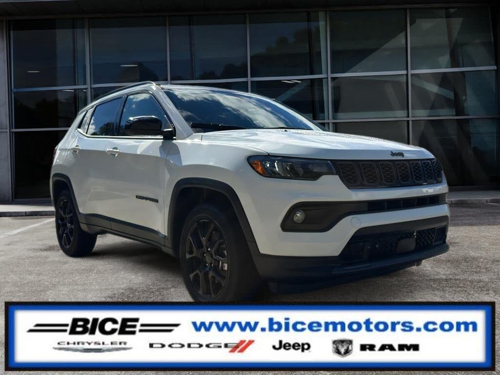 2026 Jeep Compass Latitude Altitude 4WD