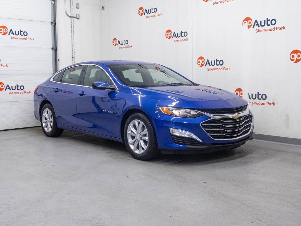 Chevrolet Malibu LT with 1LT FWD 2023