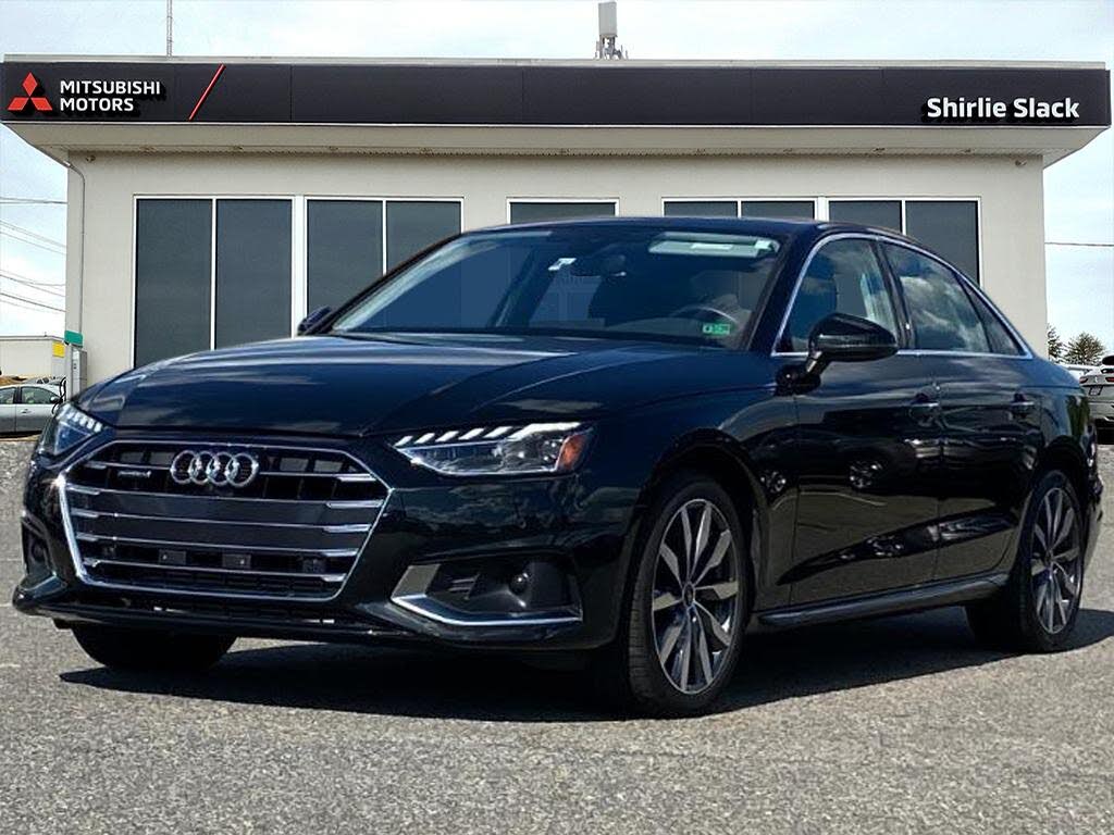 2022 Audi A4 quattro Premium Plus 40 TFSI AWD