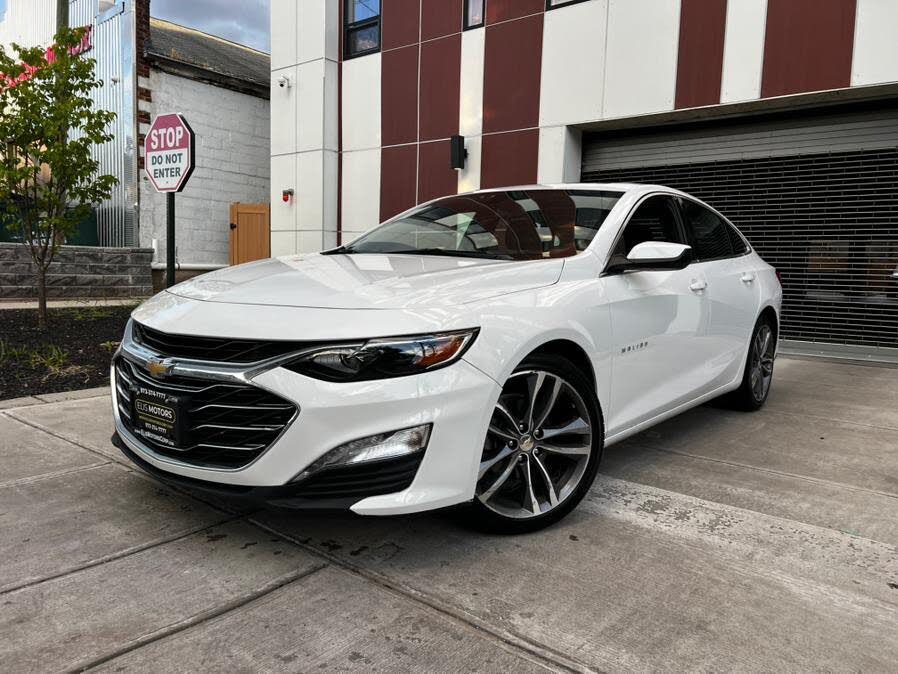 2022 Chevrolet Malibu LT FWD