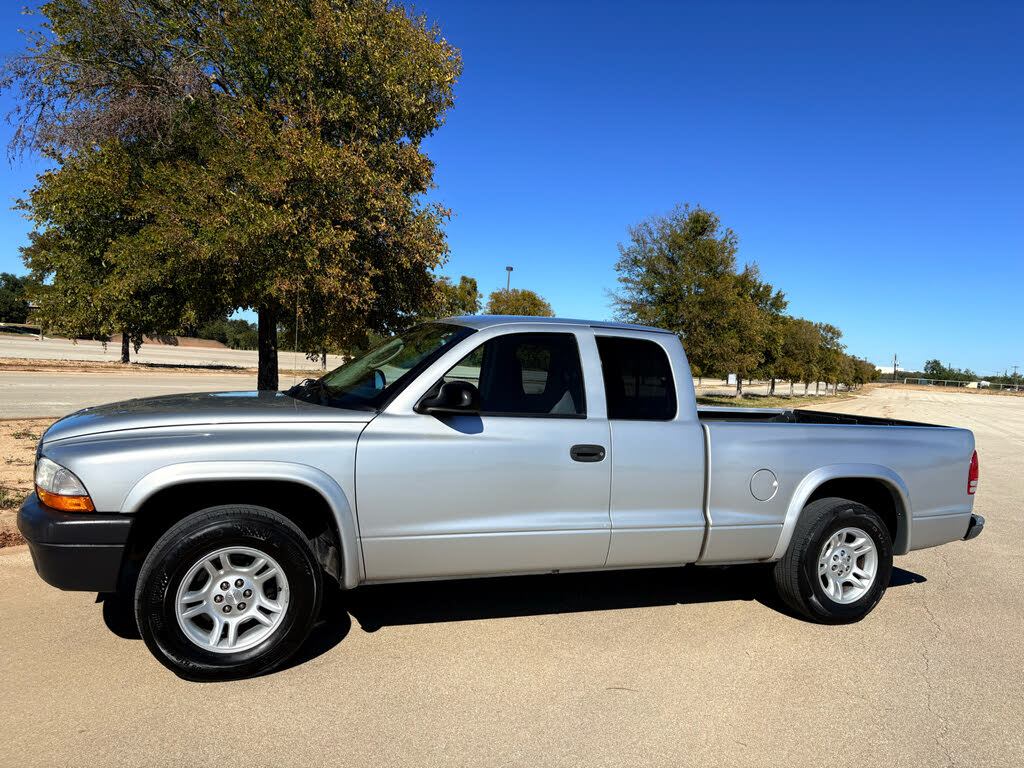 2004 Dodge Dakota Club Cab RWD