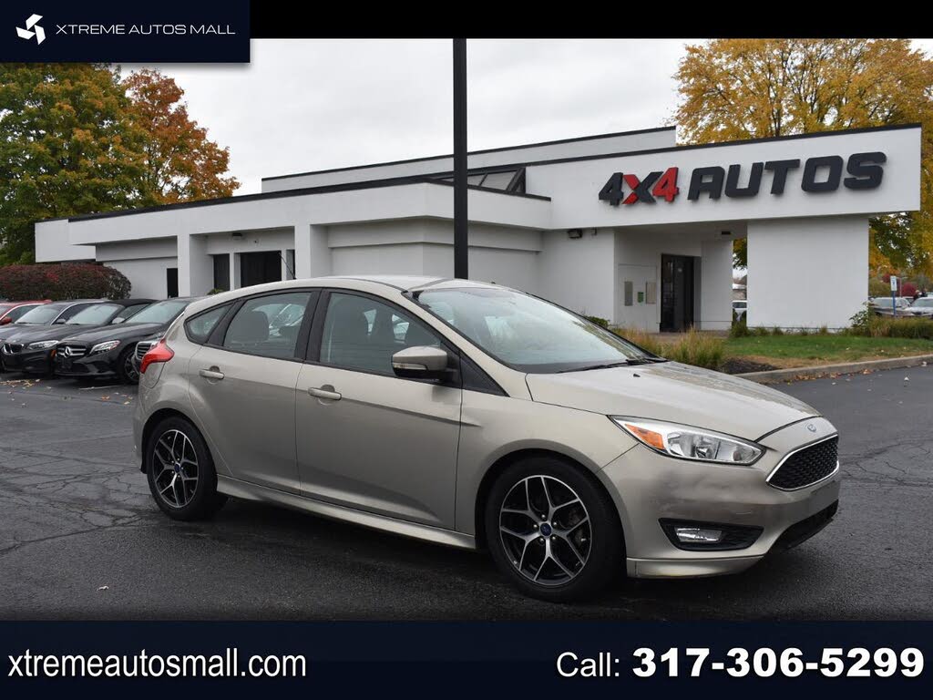 2016 Ford Focus SE Hatchback
