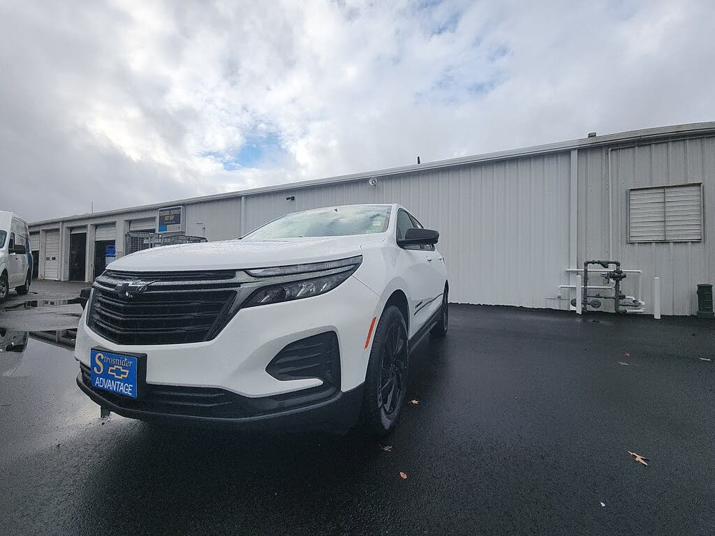 2023 Chevrolet Equinox LS FWD with 1LS