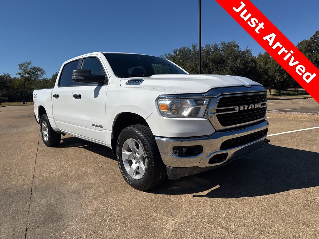2024 RAM 1500 Big Horn Crew Cab 4WD