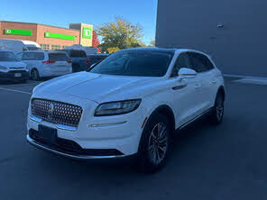 Lincoln Nautilus Reserve AWD