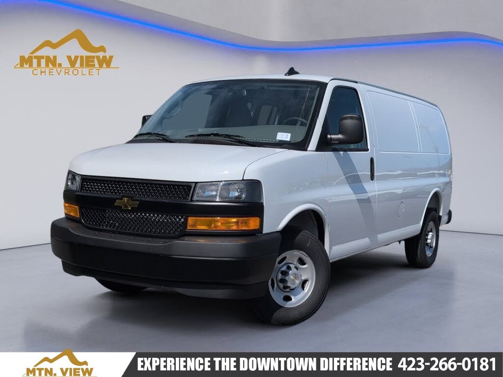2025 Chevrolet Express Cargo 2500 RWD